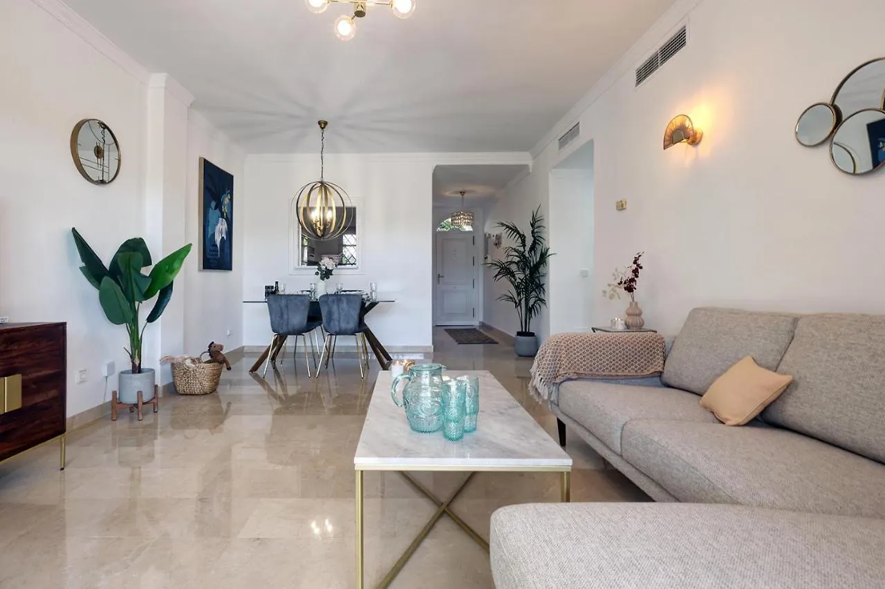דירות מארבלה Aloha Gardens In Puerto Banus